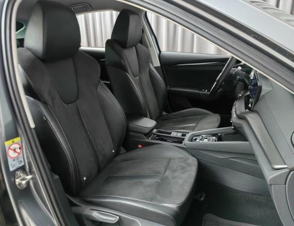 Skoda Octavia IV (A8) с пробегом 2020 года, цена 2 429 000 рублей, 56000 км, лифтбек, Автокод Объявления