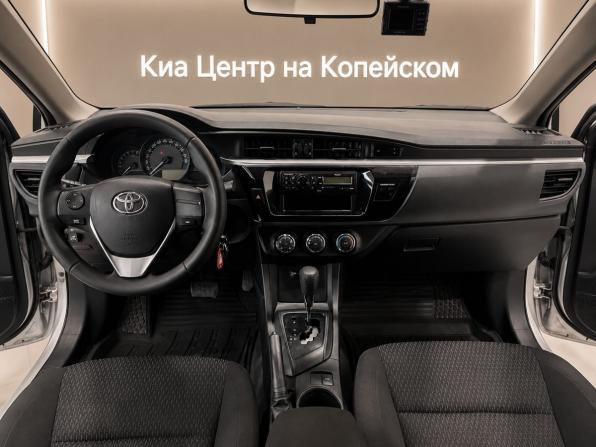 Toyota Corolla XI (E160 E170 E180) с пробегом 2014 года, цена 1 385 000 рублей, 249500 км, седан, Автокод Объявления