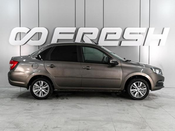 Lada (ВАЗ) Granta I Рестайлинг с пробегом 2025 года, цена 974 070 рублей, 9804 км, седан, Автокод Объявления
