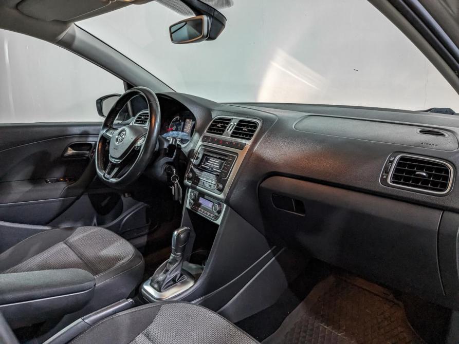 Volkswagen Polo V Рестайлинг Химки  - изображение 11
