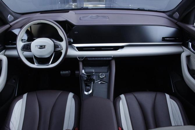 Geely Monjaro I с пробегом 2023 года, цена 2 995 000 рублей, 74302 км, внедорожник, Автокод Объявления