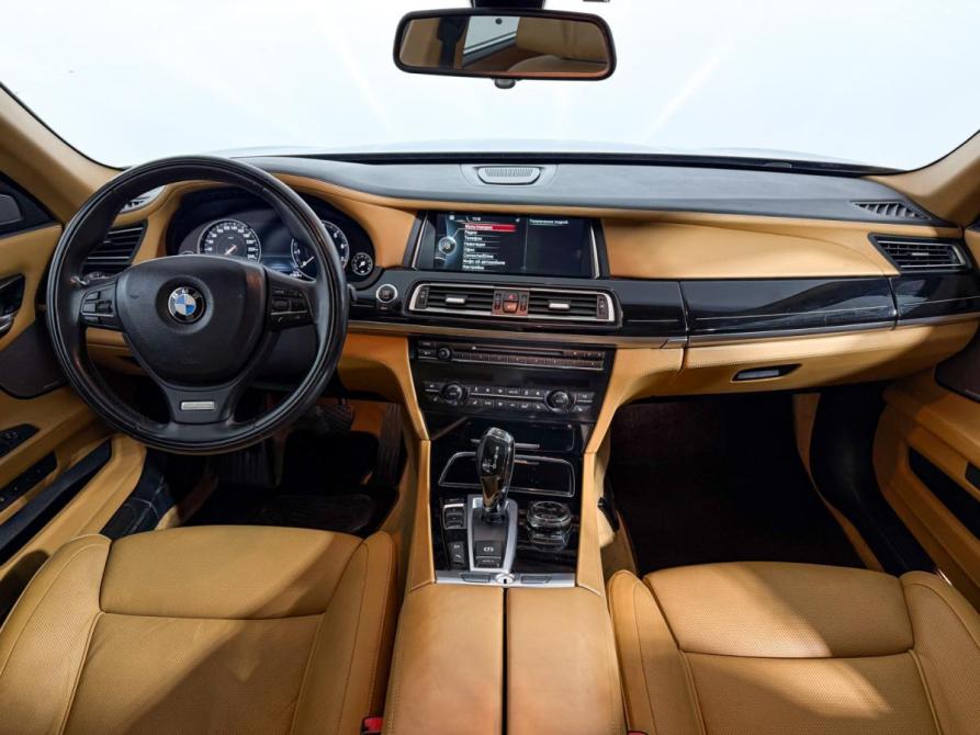 BMW 7 серии V (F01/F02/F04) Рестайлинг Санкт-Петербург  - изображение 18