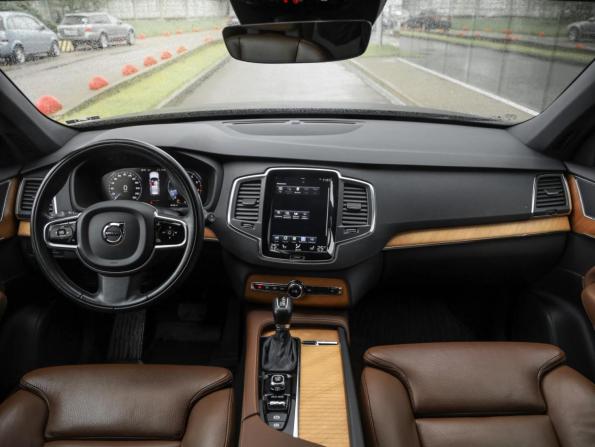 Volvo XC90 II Рестайлинг 1 с пробегом 2020 года, цена 4 899 000 рублей, 60607 км, внедорожник, Автокод Объявления
