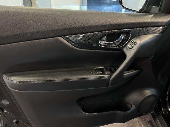 Nissan X-Trail III с пробегом 2017 года, цена 2 210 000 рублей, 93260 км, внедорожник, Автокод Объявления