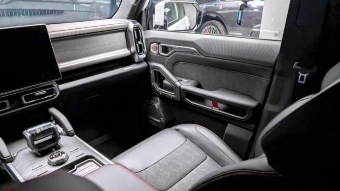 Новый JETOUR T2 2026 года, цена 4 699 000 рублей, внедорожник, Автокод Объявления