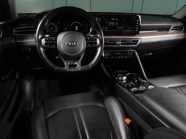 Kia K5 III с пробегом 2020 года, цена 2 599 000 рублей, 111970 км, седан, Автокод Объявления