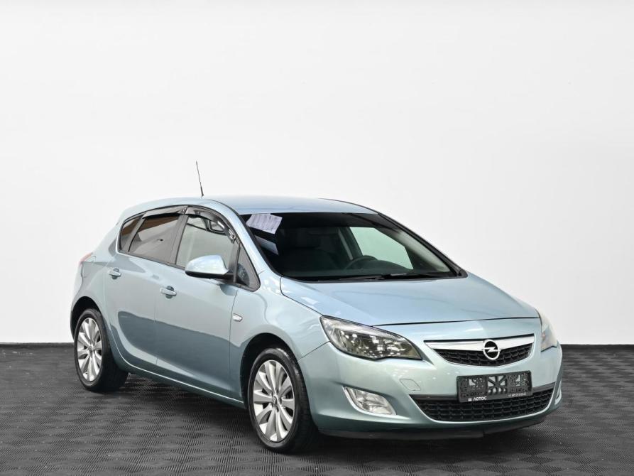 Opel Astra J Москва  - изображение 1