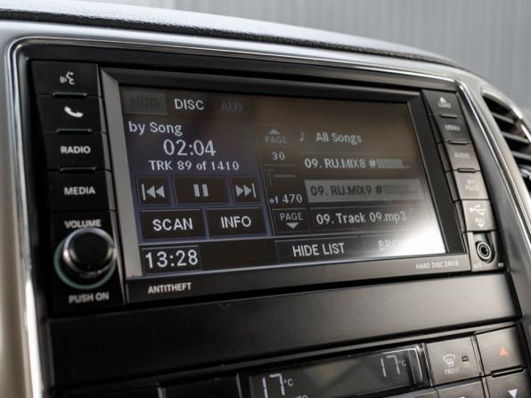 Jeep Grand Cherokee IV (WK2) с пробегом 2011 года, цена 1 985 000 рублей, 204431 км, внедорожник, Автокод Объявления