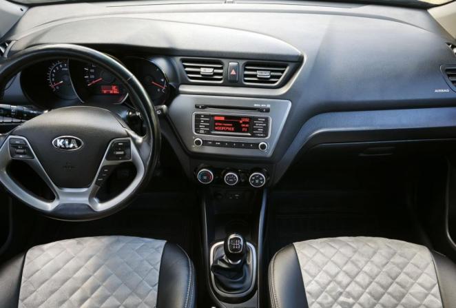 Kia Rio III Рестайлинг с пробегом 2016 года, цена 1 149 000 рублей, 59891 км, хэтчбек, Автокод Объявления