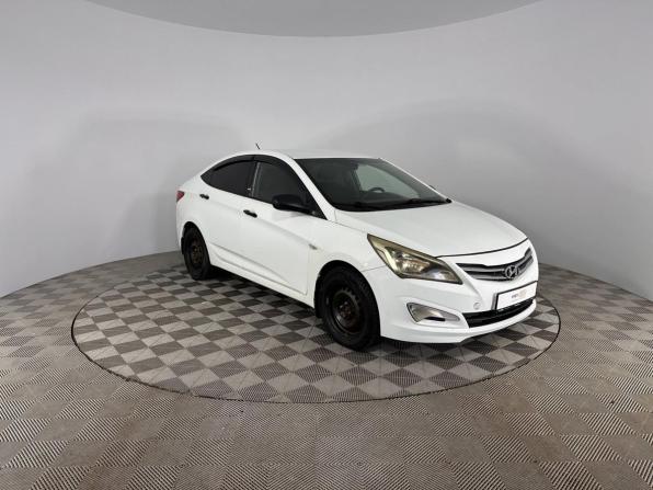 Hyundai Solaris I Рестайлинг с пробегом 2016 года, цена 563 000 рублей, 199000 км, седан, Автокод Объявления