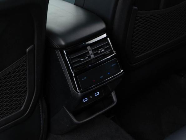 Geely Monjaro I с пробегом 2023 года, цена 3 248 046 рублей, 32003 км, внедорожник, Автокод Объявления