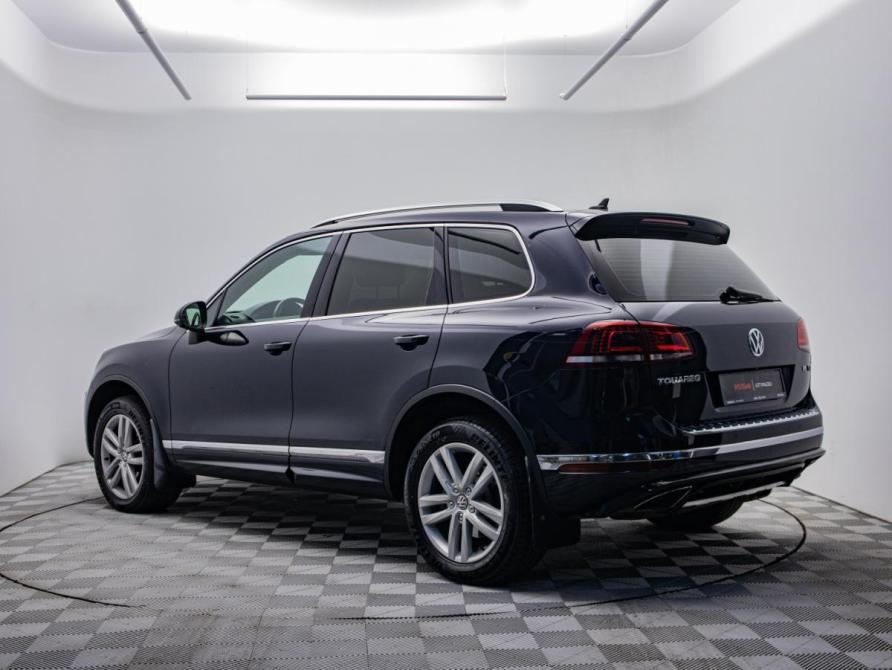 Volkswagen Touareg II Рестайлинг Москва  - изображение 8