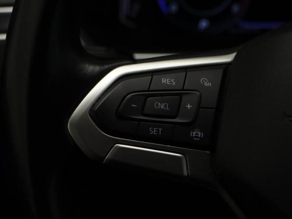 Volkswagen Tiguan II Рестайлинг с пробегом 2020 года, цена 2 475 000 рублей, 155249 км, внедорожник, Автокод Объявления