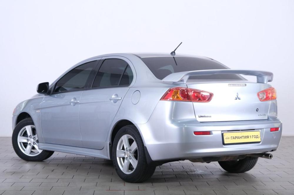 Mitsubishi Lancer X Омск  - изображение 5