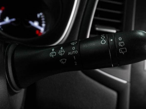Renault Megane IV с пробегом 2017 года, цена 1 339 000 рублей, 237961 км, хэтчбек, Автокод Объявления