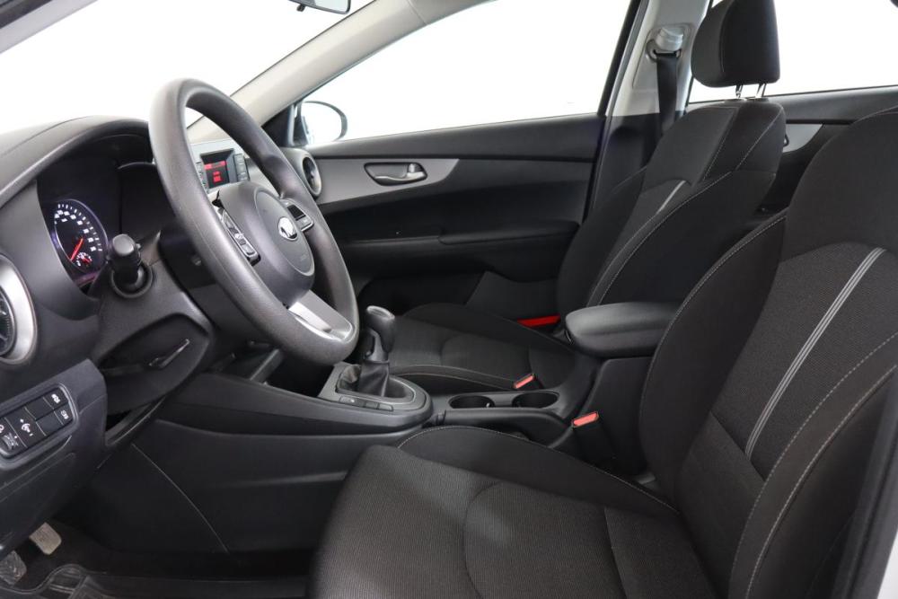 Kia Cerato IV Санкт-Петербург  - изображение 8
