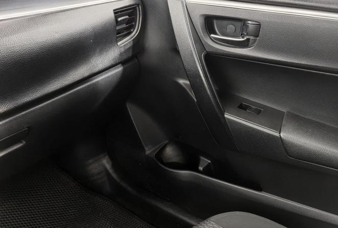 Toyota Corolla XI (E160 E170 E180) с пробегом 2014 года, цена 1 090 000 рублей, 249200 км, седан, Автокод Объявления