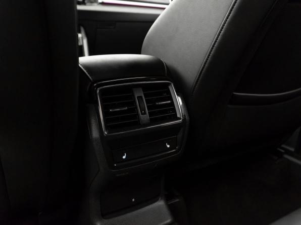 Skoda Karoq I с пробегом 2021 года, цена 2 780 000 рублей, 88984 км, внедорожник, Автокод Объявления