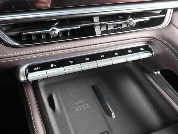 Geely Monjaro I Рестайлинг 2 (China Market) с пробегом 2026 года, цена 4 349 000 рублей, 56 км, внедорожник, Автокод Объявления