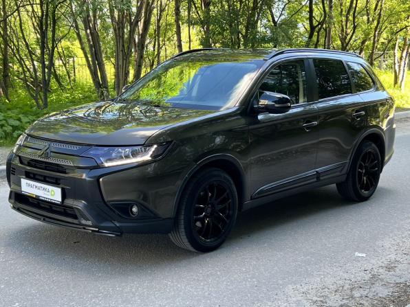 Mitsubishi Outlander III Рестайлинг 3 с пробегом 2020 года, цена 2 099 000 рублей, 131094 км, внедорожник, Автокод Объявления