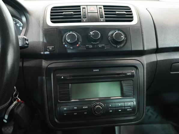 Skoda Roomster I Рестайлинг с пробегом 2010 года, цена 420 000 рублей, 199749 км, минивэн, Автокод Объявления