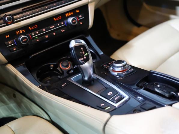 BMW 5 серии VI (F10/F11/F07) с пробегом 2010 года, цена 1 610 000 рублей, 314373 км, седан, Автокод Объявления