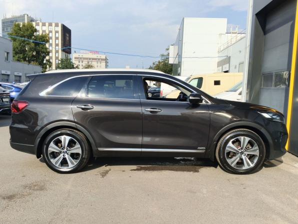 Kia Sorento III Prime Рестайлинг с пробегом 2019 года, цена 2 461 000 рублей, 258041 км, внедорожник, Автокод Объявления