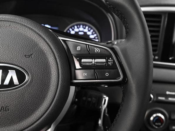 Kia Sportage IV Рестайлинг с пробегом 2019 года, цена 2 339 000 рублей, 82514 км, внедорожник, Автокод Объявления