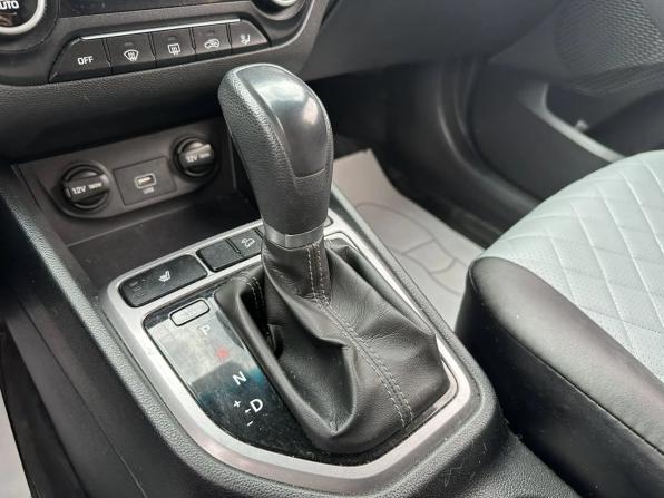 Hyundai Creta I Рестайлинг с пробегом 2021 года, цена 1 910 000 рублей, 94957 км, внедорожник, Автокод Объявления