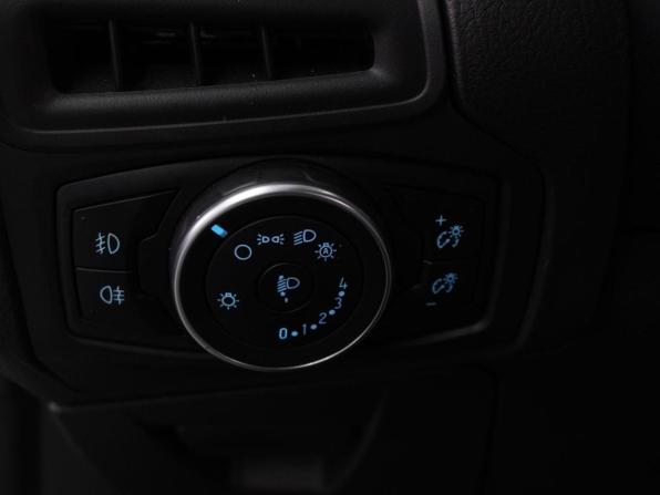 Ford Focus III Рестайлинг с пробегом 2017 года, цена 1 159 000 рублей, 117969 км, седан, Автокод Объявления