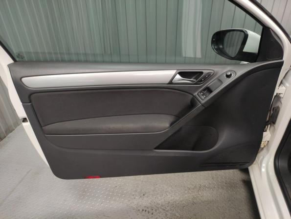 Volkswagen Golf VI с пробегом 2011 года, цена 600 000 рублей, 322000 км, хэтчбек, Автокод Объявления
