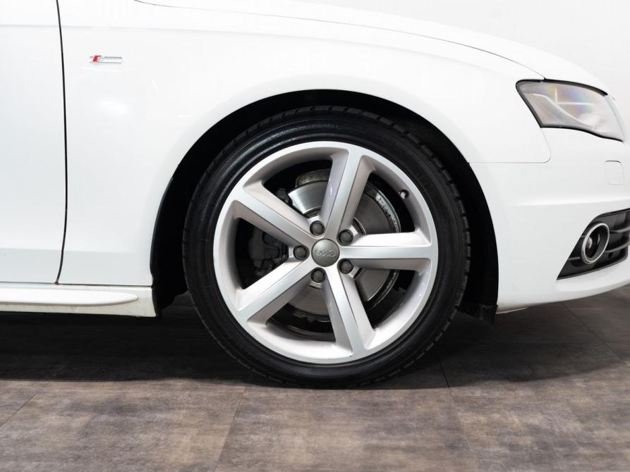 Audi A4 IV (B8) Чита  - изображение 15