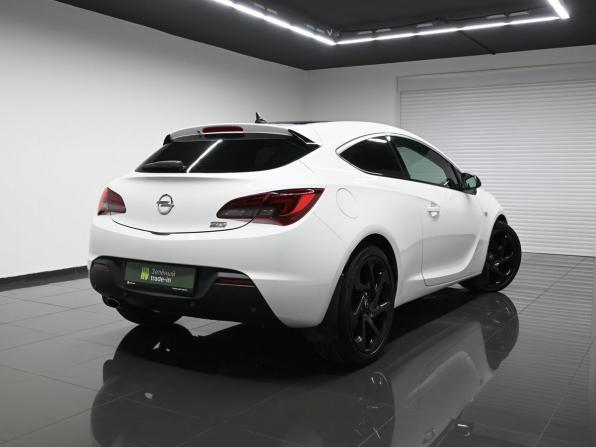 Opel Astra J Рестайлинг с пробегом 2013 года, цена 1 145 000 рублей, 154975 км, хэтчбек, Автокод Объявления