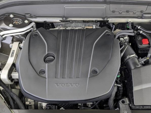 Volvo XC60 II Рестайлинг с пробегом 2023 года, цена 5 650 000 рублей, 18293 км, внедорожник, Автокод Объявления