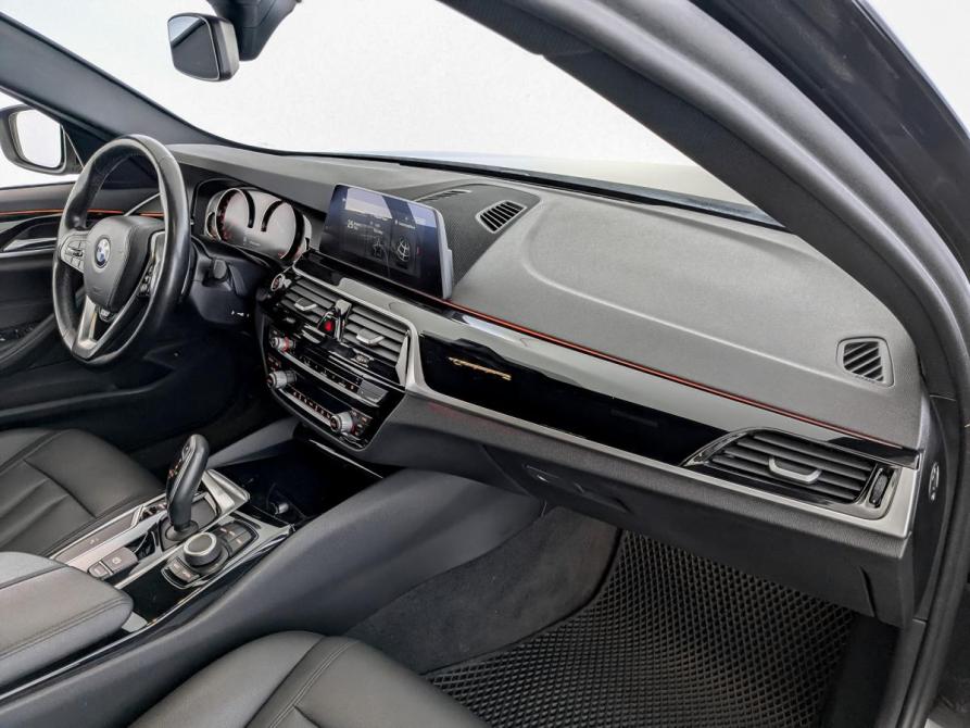 BMW 5 серии VII (G30/G31/G38) Москва  - изображение 11