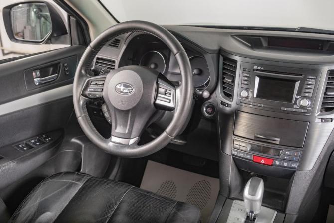 Subaru Outback IV с пробегом 2012 года, цена 1 399 000 рублей, 287100 км, универсал, Автокод Объявления