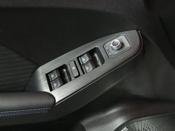 Haval Jolion I Рестайлинг с пробегом 2025 года, цена 2 120 000 рублей, 13710 км, внедорожник, Автокод Объявления