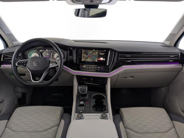 Volkswagen Touareg III с пробегом 2022 года, цена 7 600 000 рублей, 39500 км, внедорожник, Автокод Объявления