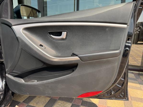 Hyundai i30 II с пробегом 2014 года, цена 968 000 рублей, 120300 км, хэтчбек, Автокод Объявления