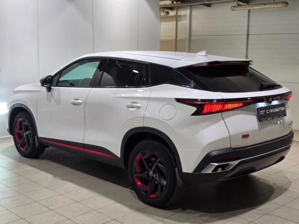 Omoda C5 I с пробегом 2023 года, цена 1 835 000 рублей, 22200 км, внедорожник, Автокод Объявления
