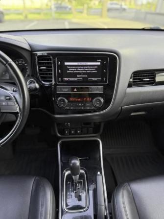 Mitsubishi Outlander III Рестайлинг 3 с пробегом 2019 года, цена 2 150 000 рублей, 178508 км, внедорожник, Автокод Объявления