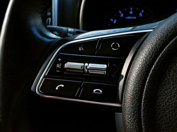 Kia Sportage IV Рестайлинг с пробегом 2021 года, цена 2 600 111 рублей, 56000 км, внедорожник, Автокод Объявления