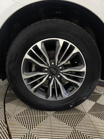 Geely Emgrand X7 I Рестайлинг 2 с пробегом 2018 года, цена 1 300 000 рублей, 133478 км, внедорожник, Автокод Объявления