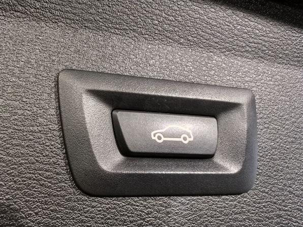 BMW X1 II (F48) Рестайлинг с пробегом 2020 года, цена 3 299 000 рублей, 86360 км, внедорожник, Автокод Объявления