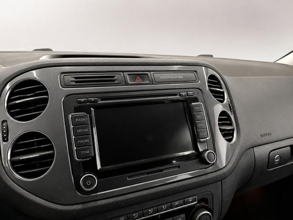 Volkswagen Tiguan I Рестайлинг с пробегом 2012 года, цена 1 299 000 рублей, 260167 км, внедорожник, Автокод Объявления