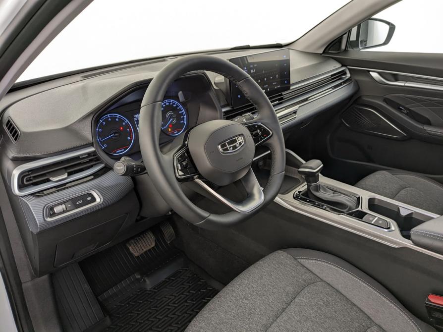 Geely Emgrand II Москва  - изображение 16