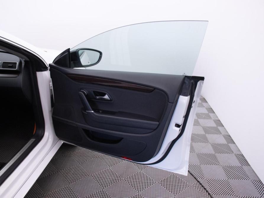 Volkswagen Passat CC I Москва  - изображение 19