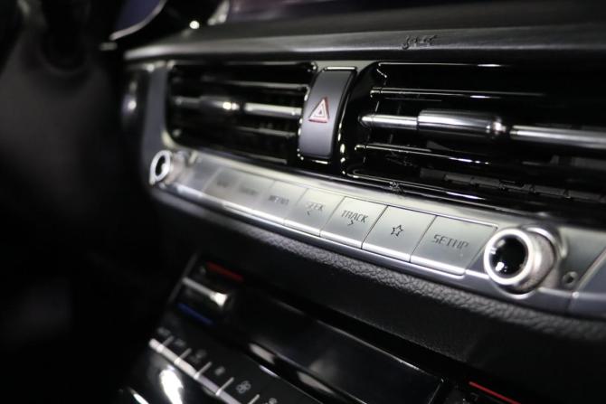 Kia Mohave I Рестайлинг 2 с пробегом 2022 года, цена 5 579 990 рублей, 60370 км, внедорожник, Автокод Объявления