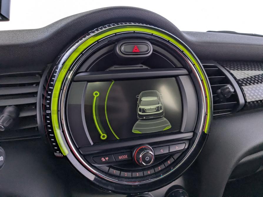 Mini Hatch III (F55/F56) Москва  - изображение 14