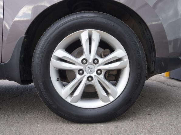 Hyundai ix35 I с пробегом 2013 года, цена 1 048 000 рублей, 188313 км, внедорожник, Автокод Объявления
